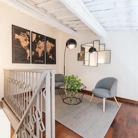 Cs Spanish Steps Apartment *