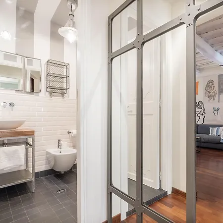 Cs Spanish Steps Apartment *