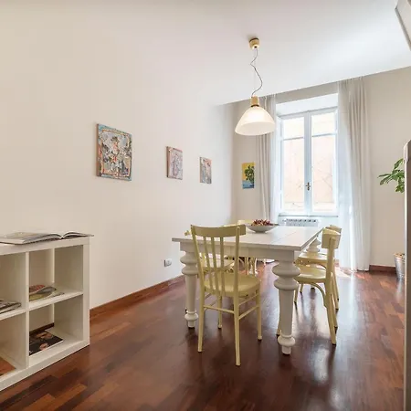 Cs Spanish Steps Apartment Rom